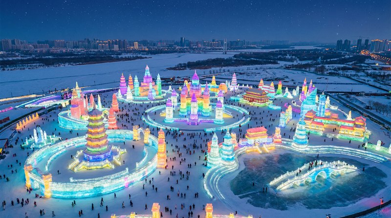 日本三级官网哈尔滨冰雪大世界航拍视频